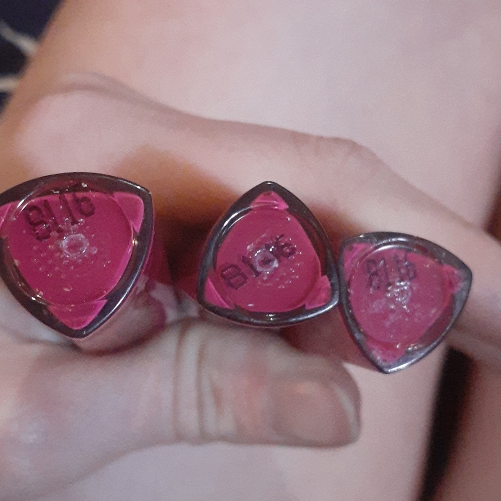 Stay satin liquid lip colour - Picture 2 of 2